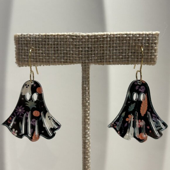 NEW Halloween Ghost Dangle Earrings Floral Design Lightweight Spooky Season - Picture 1 of 5